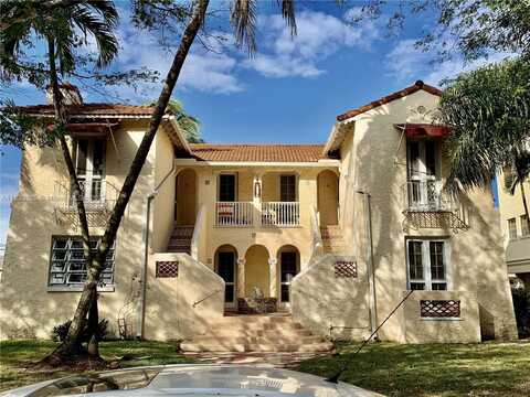 902 Salzedo St, Coral Gables, FL 33134