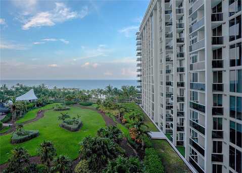 10275 Collins Ave, Bal Harbour, FL 33154