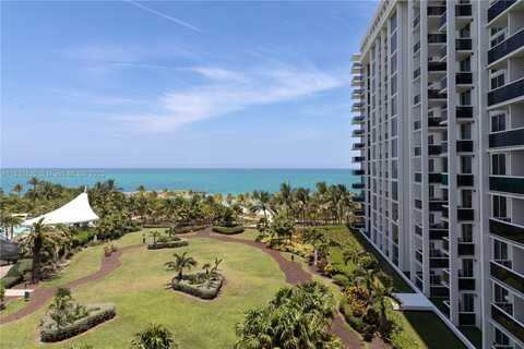 10275 Collins Ave, Bal Harbour, FL 33154