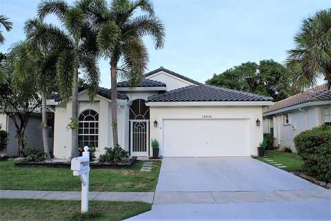 10824 Fillmore Dr, Boynton Beach, FL 33437