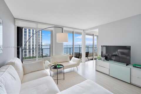 555 NE 15th St, Miami, FL 33132