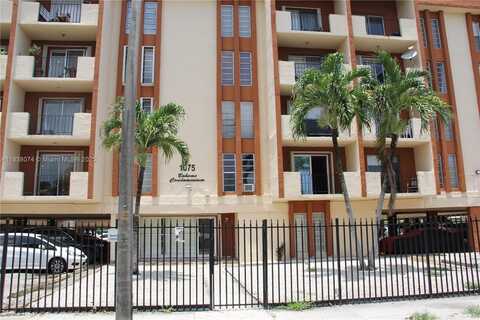 1075 W 68th St, Hialeah, FL 33014