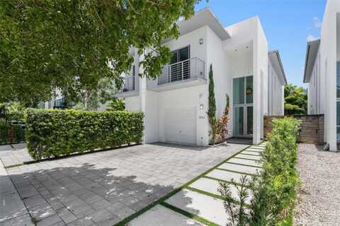 3563 SW 1st Ave, Miami, FL 33145