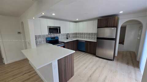 1448 NE 24th Ct, Wilton Manors, FL 33305