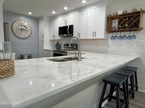 520 Richard Jackson Boulevard, Panama City Beach, FL 32407