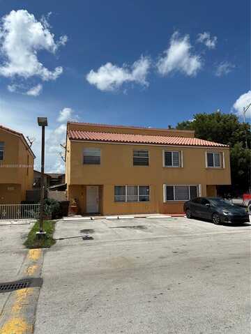 2405 W 54th Pl, Hialeah, FL 33016