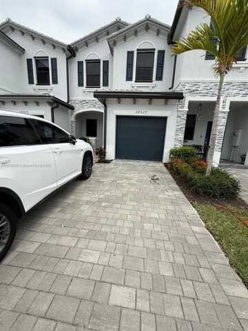 28517 SW 134th Ave, Homestead, FL 33033