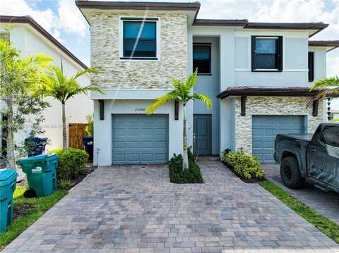 25208 SW 107th Ave, Homestead, FL 33032