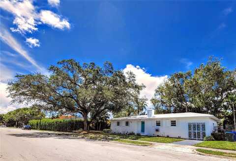 828 NE 76th St, Miami, FL 33138