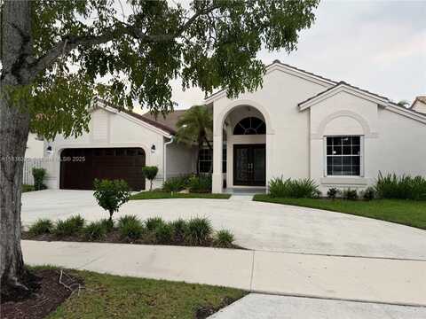 794 Lake Blvd, Weston, FL 33326