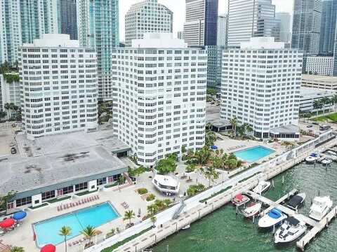 825 Brickell Bay Dr, Miami, FL 33131