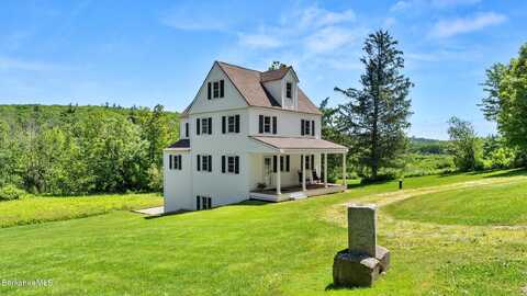 4 West St, Mt Washington, MA 01258