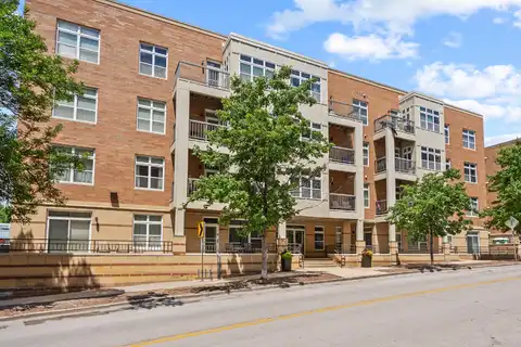 1905 N Water St, Milwaukee, WI 53202