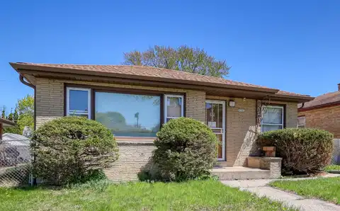 4540 N 71st St, Milwaukee, WI 53218