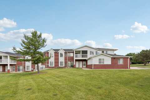 8580 Lexington Pl, Pleasant Prairie, WI 53158