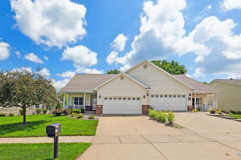 1644 Pine Ridge Dr, Onalaska, WI 54650