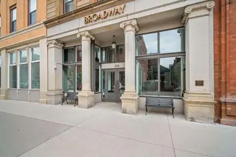 234 N Broadway -, Milwaukee, WI 53202