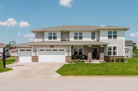 W242n5607 Simona Ct, Sussex, WI 53089