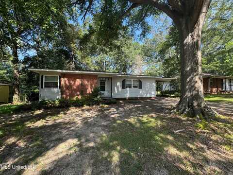 3141 Oak Forest Drive, Jackson, MS 39212