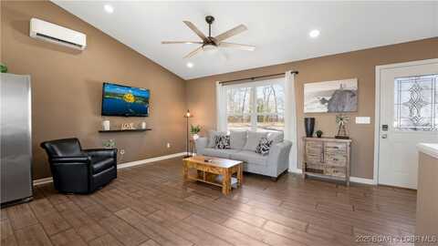 1636 Carol Road, Lake Ozark, MO 65049