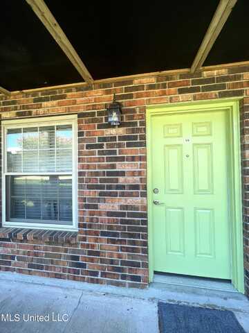 1550 E 2nd Street, Pass Christian, MS 39571
