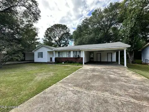 1044 Cooper Road, Jackson, MS 39212