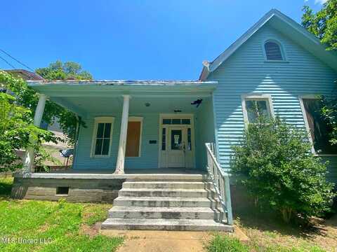 1127 Harrison Street, Vicksburg, MS 39180