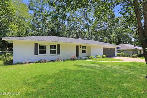 1250 Summer Lane, Jackson, MS 39211