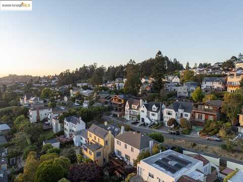 479 Kentucky Ave, Berkeley, CA 94707
