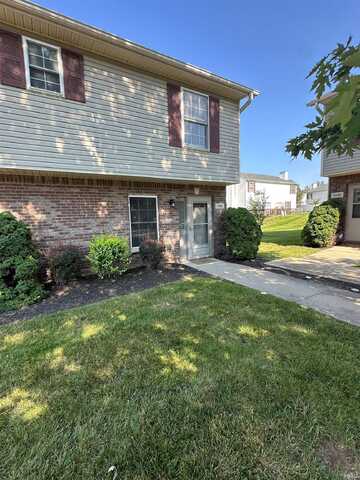 3442 S Oaklawn Circle, Bloomington, IN 47401