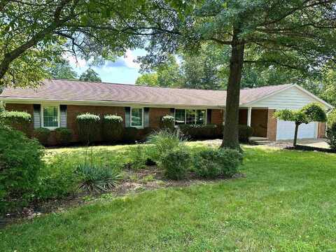 2823 S Stratford Drive, Bloomington, IN 47401