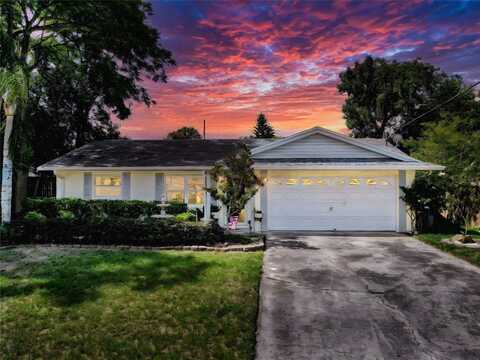 8640 HORIZON LANE, HUDSON, FL 34667