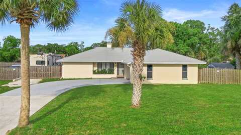 318 PEGGY CIRCLE NE, PALM BAY, FL 32907