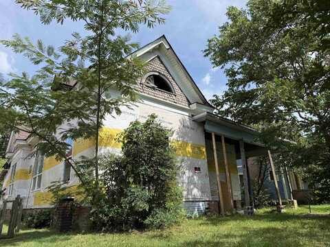 2403 S State Street, Little Rock, AR 72206