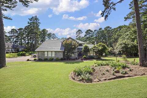 1506 Lands End Pt S, Russellville, AR 72802
