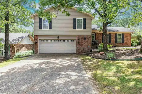 9 Emerald Court, Little Rock, AR 72212