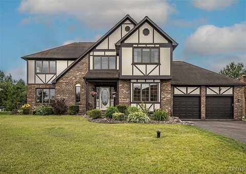 6015 Lisi Gardens Drive, Cicero, NY 13212