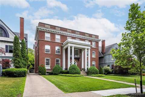 107 Oakland Place, Buffalo, NY 14222