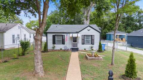 3102 Crescent Circle, Chattanooga, TN 37407