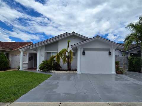 16834 NW 70TH AVENUE, HIALEAH, FL 33015