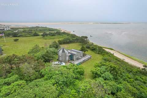 108 Bay View Avenue, Edgartown, MA 02539