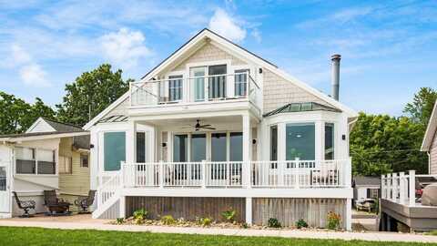 4721 W North Bank Road, Buckeye Lake, OH 43008