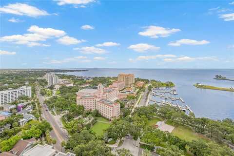 400 BEACH DRIVE NE, Saint Petersburg, FL 33701
