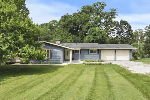 1725 Graham Drive NE, Lancaster, OH 43130