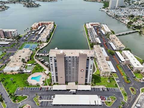 7300 SUN ISLAND DRIVE S, SOUTH PASADENA, FL 33707