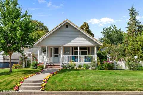 105 E MILLER AVE, Coeur D Alene, ID 83814