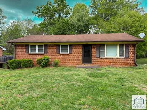 166 Fellowship Dr, Martinsville, VA 24112