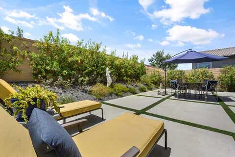 39779 Alba Way, Palm Desert, CA 92211