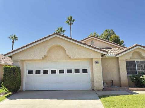 2890 Summer Set Circle, Banning, CA 92220