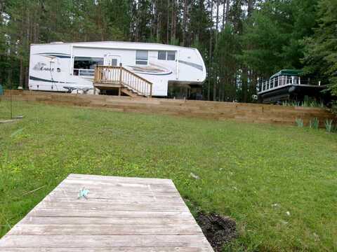 2221 Grass Lake Ave, Lake, MI 48632